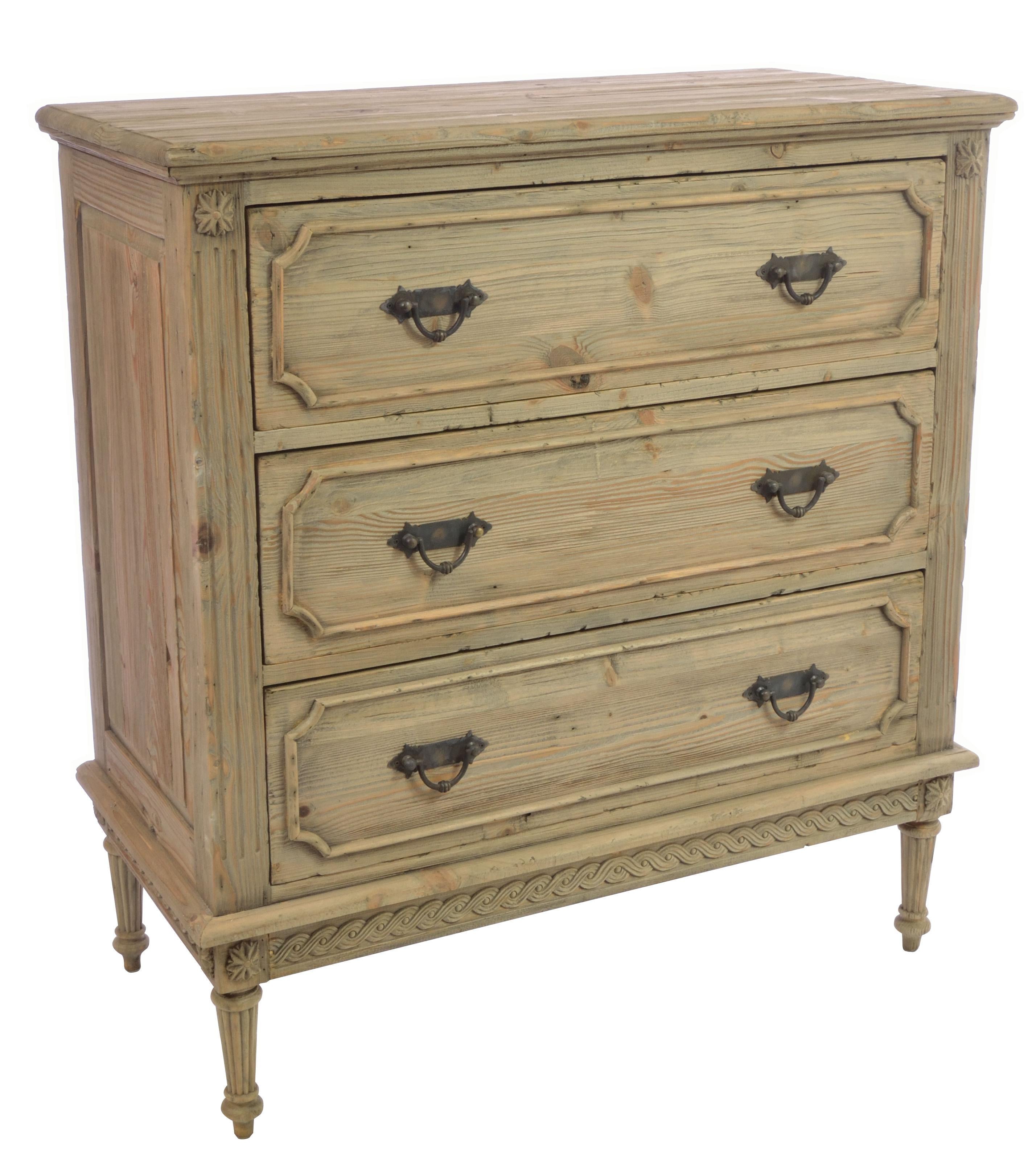 Vintage Chest Of Drawers