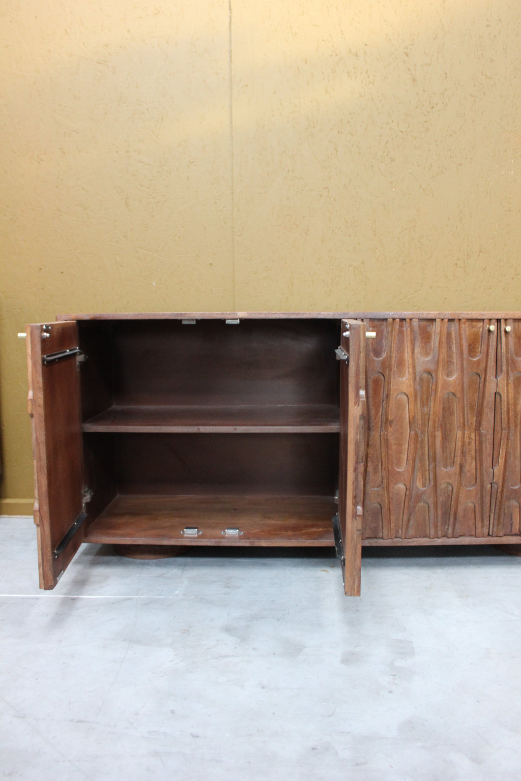 Barwara Wooden 4 Door Sideboard With Carved Retro Design