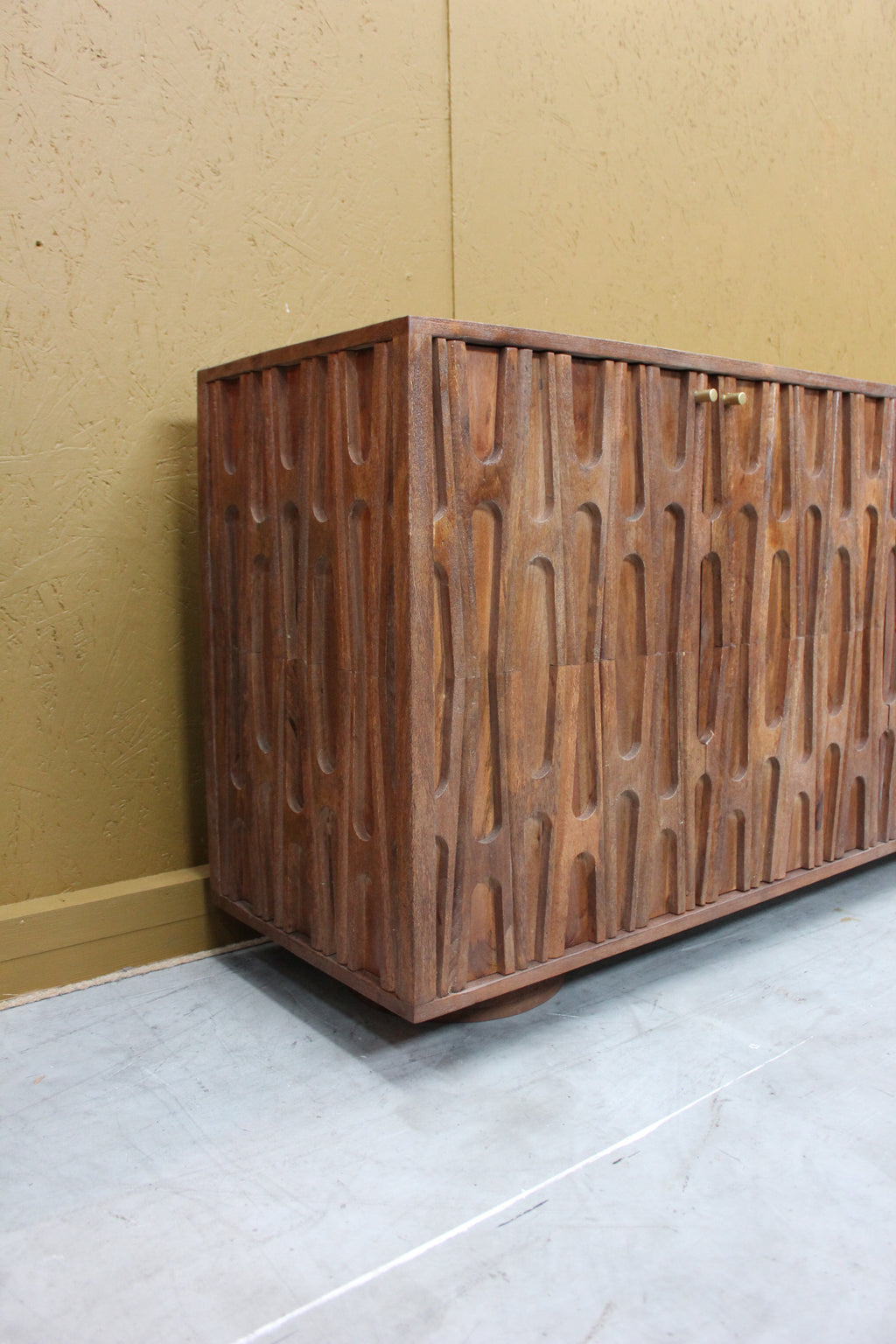 Barwara Wooden 4 Door Sideboard With Carved Retro Design