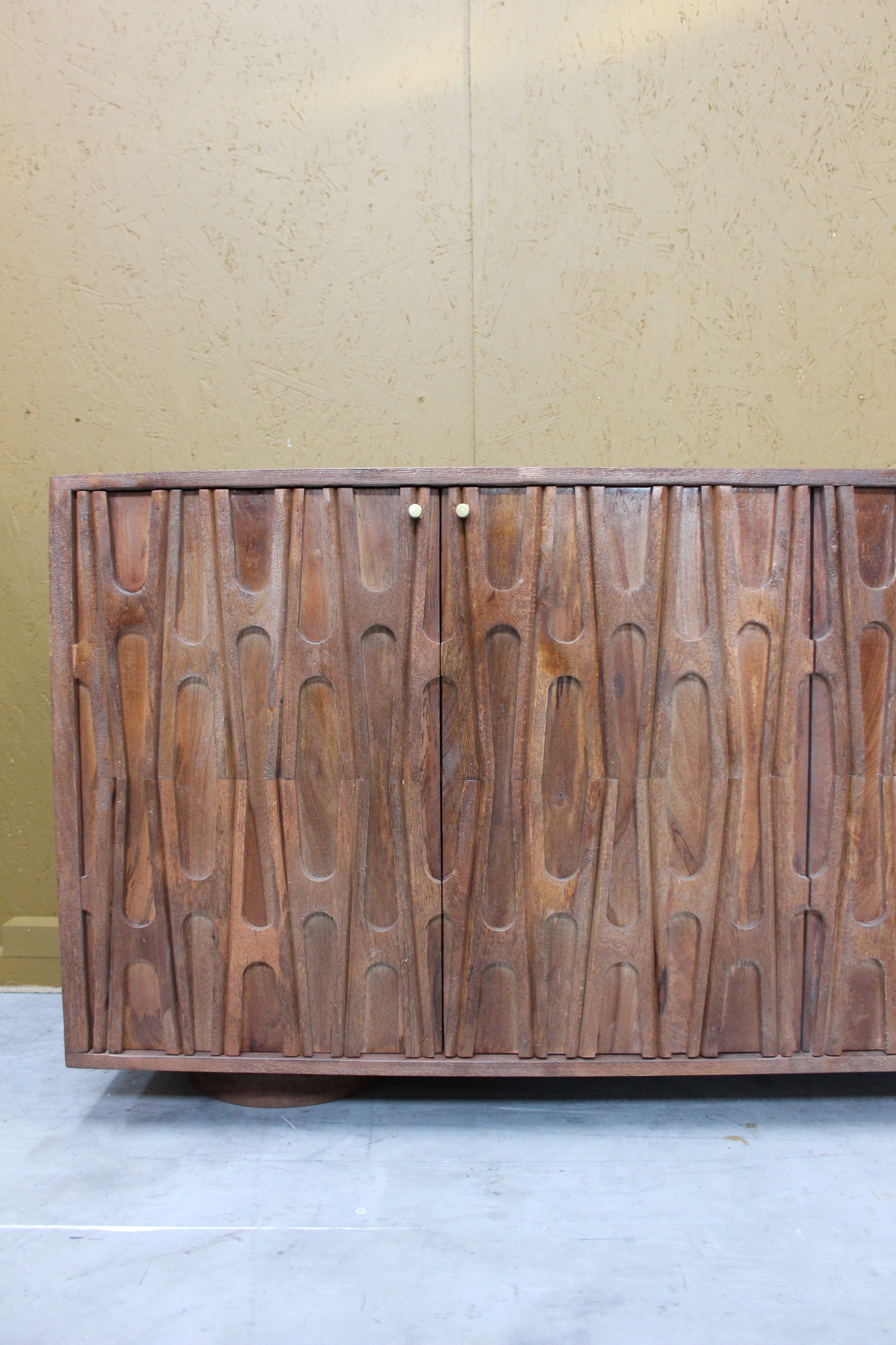 Barwara Wooden 4 Door Sideboard With Carved Retro Design